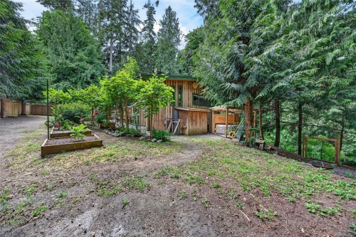 300 Walkers Hook Rd, Salt Spring, BC 