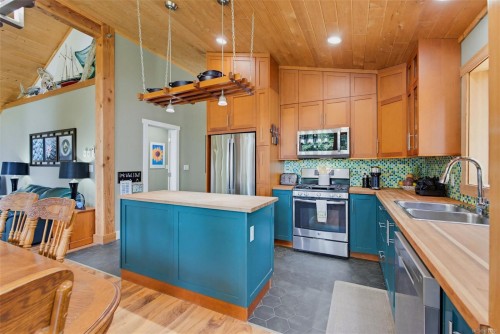 12051 West Coast Rd, Sooke, BC 