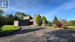 10638 WILLOUGHBY DRIVE Niagara Falls, ON L2E 6S6