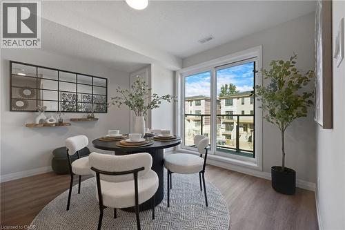 410 Northfield Drive W Unit# E11, Waterloo, ON - Indoor Photo Showing Dining Room
