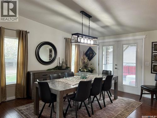 208 2Nd Avenue Se, Dorintosh, SK - Indoor Photo Showing Dining Room