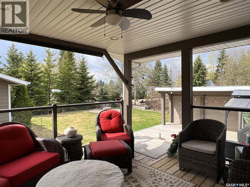 208 2Nd Avenue Se, Dorintosh, SK - Outdoor With Deck Patio Veranda With Exterior