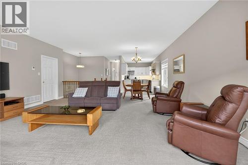 9 Grovetree Trail, Hamilton, ON - Indoor Photo Showing Living Room