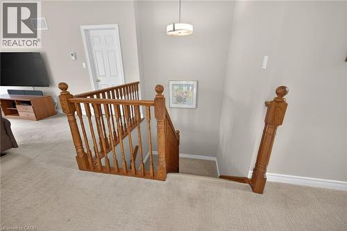 9 Grovetree Trail, Hamilton, ON - Indoor Photo Showing Other Room