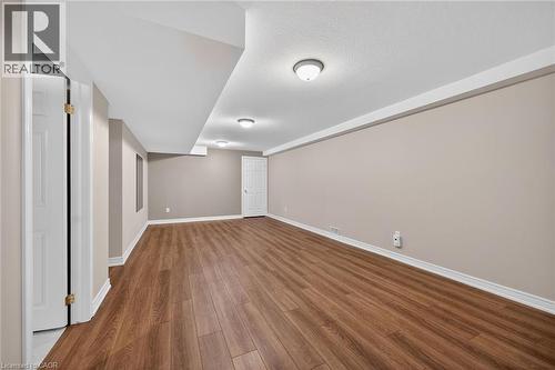 9 Grovetree Trail, Hamilton, ON - Indoor Photo Showing Other Room