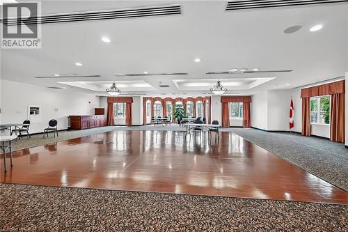 9 Grovetree Trail, Hamilton, ON - Indoor Photo Showing Other Room