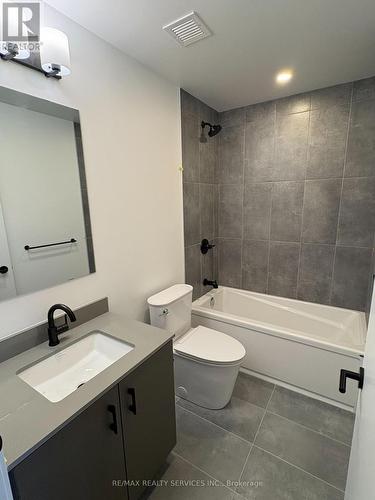 D308 - 4878 Powers Common, Burlington, ON - Indoor Photo Showing Bathroom