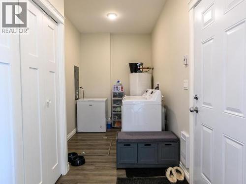 36 Eugene Avenue, Whitehorse, YT - Indoor Photo Showing Laundry Room