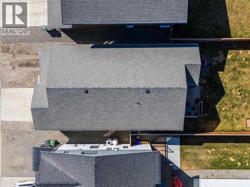 36 Eugene Avenue, Whitehorse, YT - Outdoor