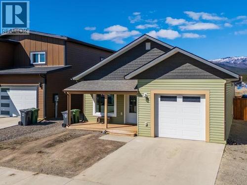 36 Eugene Avenue, Whitehorse, YT - Outdoor