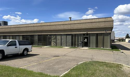 4954, 4804  89 St Nw, Edmonton, AB 