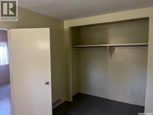 2234 Winnipeg Street, Regina, SK - Indoor