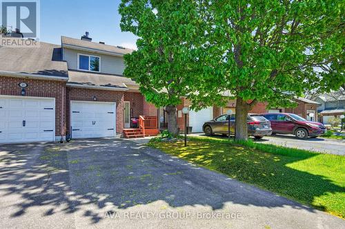 27 DANAHER DRIVE  Ottawa, ON K2J 3Y5