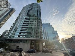 3003 - 381 FRONT STREET Toronto, ON M5V 3R8