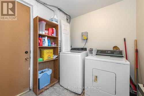 Coin Operated Laundry Room - 121 Osgoode Street, Ottawa, ON - Indoor Photo Showing Laundry Room