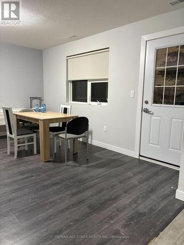 219 - 338 Albert Street, Waterloo, ON - Indoor Photo Showing Dining Room