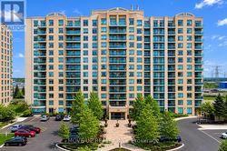 #901 - 39 ONEIDA CRESCENT S Richmond Hill, ON L4B 4T9