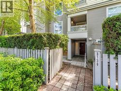 3138 W 4TH AVENUE  Vancouver, BC V6K 1R7