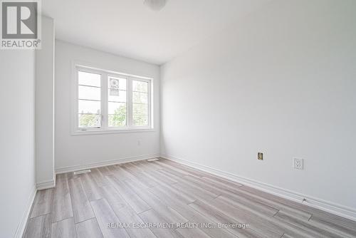 11 Davinci Boulevard, Hamilton, ON - Indoor Photo Showing Other Room