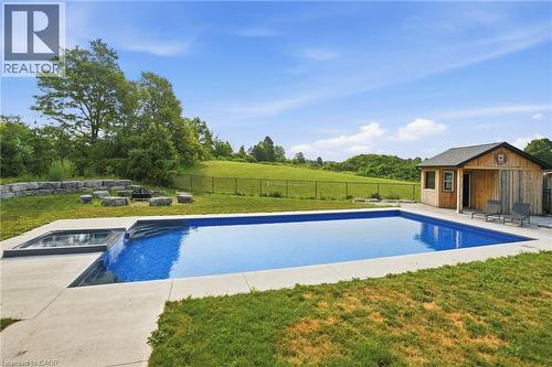 192 Concession 14, Puslinch, ON - Outdoor With In Ground Pool With Backyard