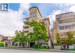 606 137 W 17 STREET  North Vancouver, BC V7M 1V5
