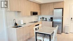 331 - 2501 SAW WHET BOULEVARD S Oakville, ON L6M 5N2