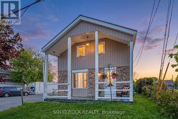 6 OXFORD STREET W North Grenville, ON K0G 1J0