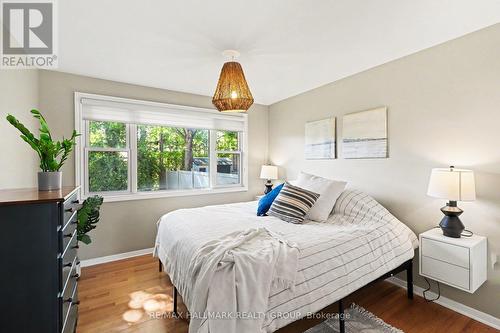 2640 Ulster Crescent, Ottawa, ON - Indoor Photo Showing Bedroom