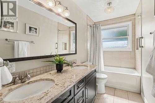 2640 Ulster Crescent, Ottawa, ON - Indoor Photo Showing Bathroom
