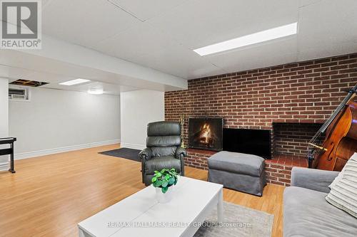 2640 Ulster Crescent, Ottawa, ON - Indoor