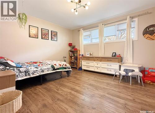480 3Rd Avenue Se, Swift Current, SK - Indoor Photo Showing Bedroom