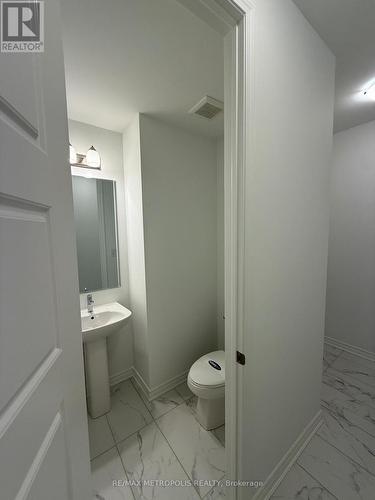 Main And 2Nd Floor - 3437 Deepglade Path, Pickering, ON - Indoor Photo Showing Bathroom