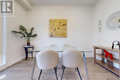 16 Credit Lane, Richmond Hill, ON - Indoor