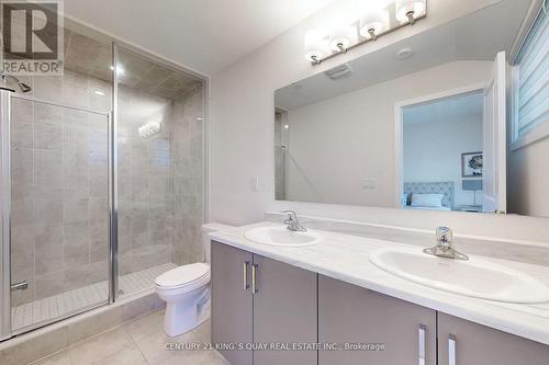 16 Credit Lane, Richmond Hill, ON - Indoor Photo Showing Bathroom