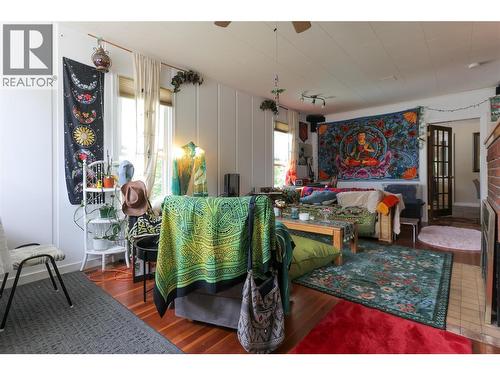1204 Front Street, Nelson, BC - Indoor