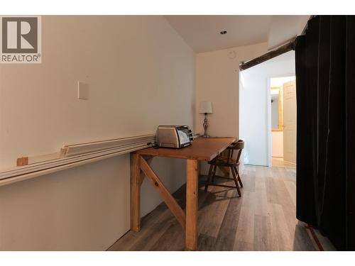 1204 Front Street, Nelson, BC - Indoor