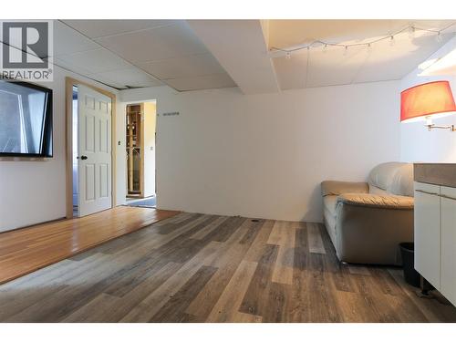 1204 Front Street, Nelson, BC - Indoor Photo Showing Other Room