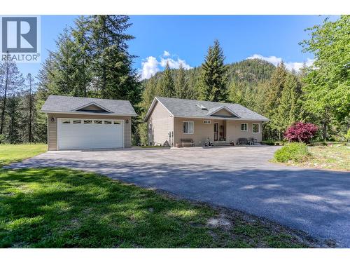 2693 Osachoff Road, South Slocan, BC - Outdoor With Deck Patio Veranda