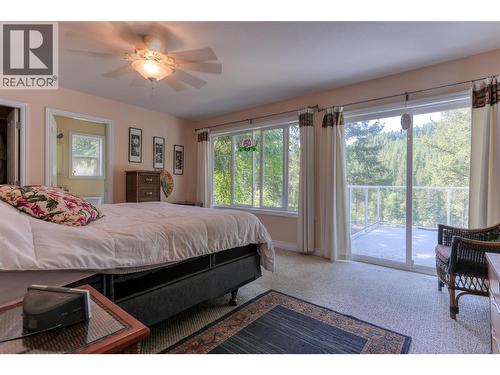 2693 Osachoff Road, South Slocan, BC - Indoor Photo Showing Bedroom