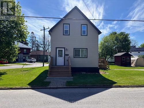 27 ANNE STREET  Smiths Falls, ON K7A 2R1