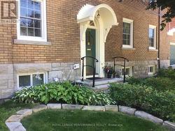 3 - 144 KEEFER STREET Ottawa, ON K1M 2B6