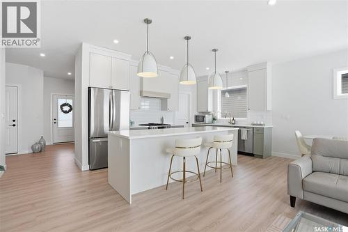 20 515 Delainey Road, Saskatoon, SK - Indoor Photo Showing Kitchen With Upgraded Kitchen
