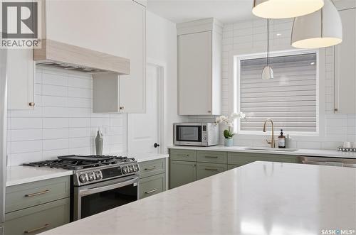 20 515 Delainey Road, Saskatoon, SK - Indoor Photo Showing Kitchen With Upgraded Kitchen