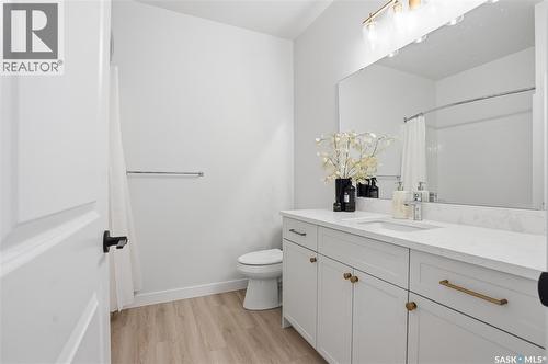 20 515 Delainey Road, Saskatoon, SK - Indoor Photo Showing Bathroom
