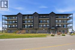 305 2426 Buhler AVENUE North Battleford, SK S9A 1R5