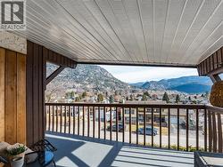 Indoor/Outdoor Living - 
