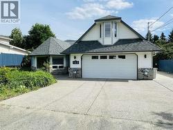 163 Puett Ranch Road Kamloops, BC V2H 1M9