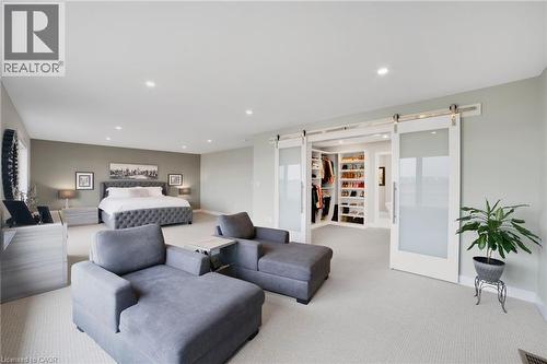 116 Bedrock Drive, Hamilton, ON - Indoor Photo Showing Bedroom