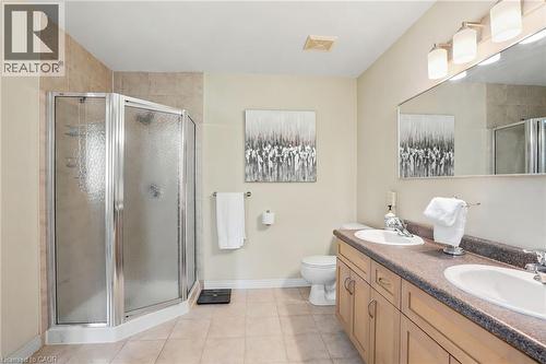 16 Oldmill Road, Ancaster, ON - Indoor Photo Showing Bathroom