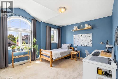 16 Oldmill Road, Ancaster, ON - Indoor Photo Showing Bedroom